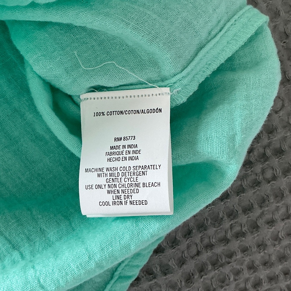 O'Neill Cotton Gauze Button-up Blouse in Ocean Wave NWT size small - Picture 5 of 10